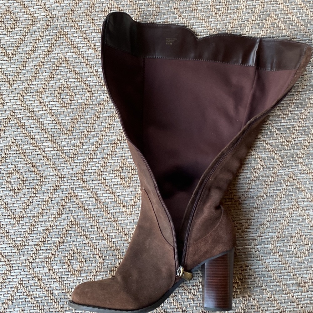 Adrienne Vittadini boots - Picture 8 of 9